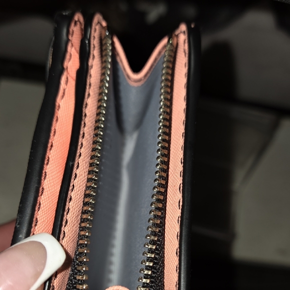 Marc Jacobs Pink and Tan Wallet - Picture 7 of 8